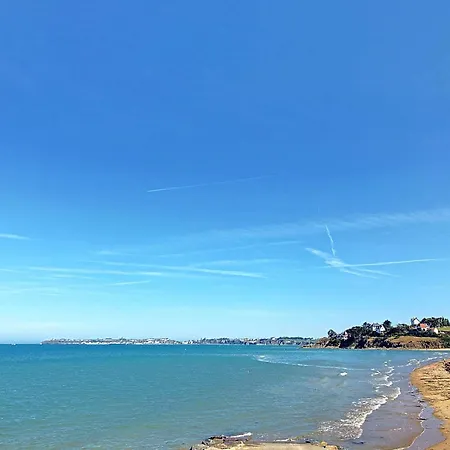 T2 Avec Ascenseur, Hypercentre, A 50m De La Plage, Wifi, Tv Connectee, Linge En Option - Fr-1-361-4 Granville