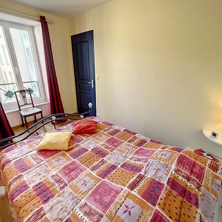 T2 Avec Ascenseur, Hypercentre, A 50m De La Plage, Wifi, Tv Connectee, Linge En Option - Fr-1-361-4 Apartment *