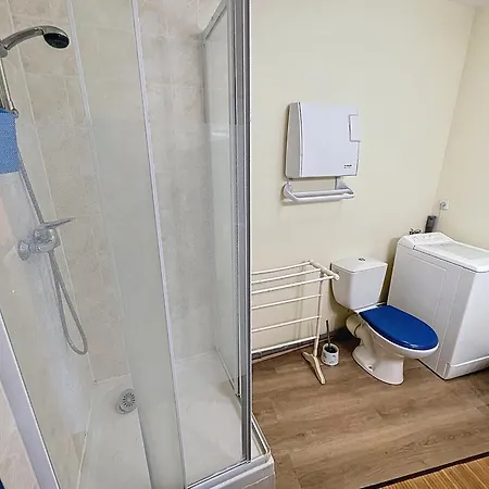 T2 Avec Ascenseur, Hypercentre, A 50m De La Plage, Wifi, Tv Connectee, Linge En Option - Fr-1-361-4 Granville