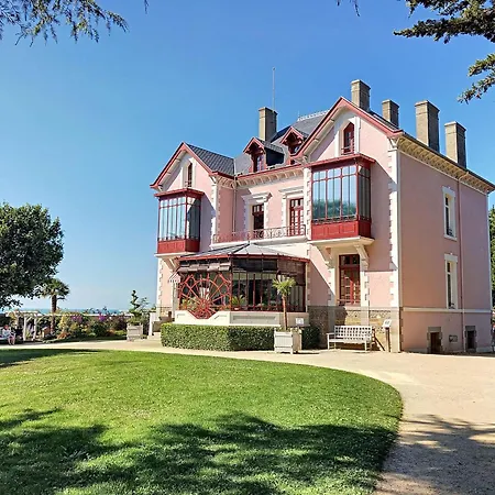 T2 Avec Ascenseur, Hypercentre, A 50m De La Plage, Wifi, Tv Connectee, Linge En Option - Fr-1-361-4 * Granville