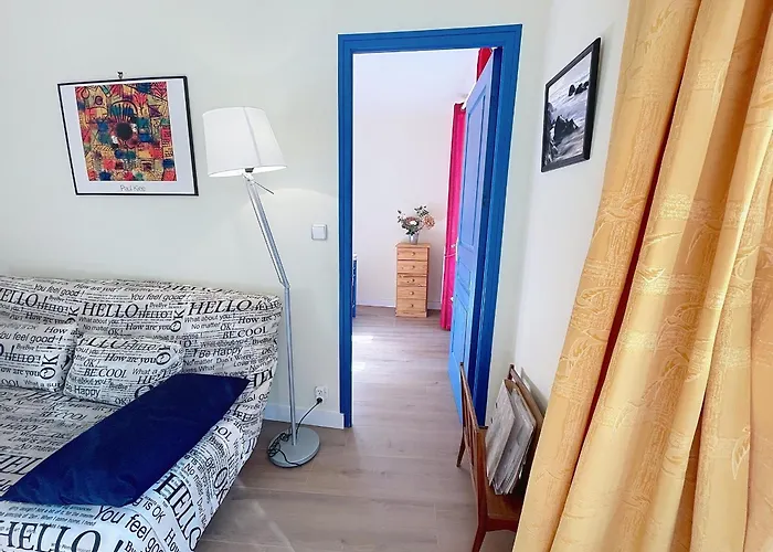 T2 Avec Ascenseur, Hypercentre, A 50m De La Plage, Wifi, Tv Connectee, Linge En Option - Fr-1-361-4 Granville